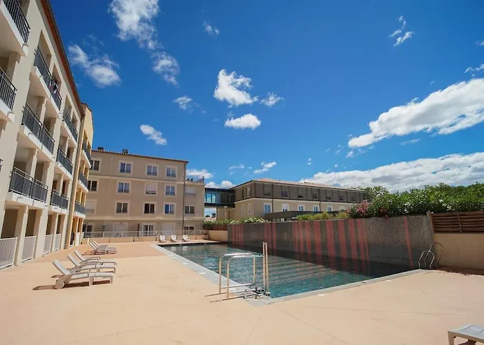 Comfortable Pool 2 Min From Mtp *