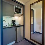 דירה Comfortable Pool 2 Min From Mtp מונפלייה